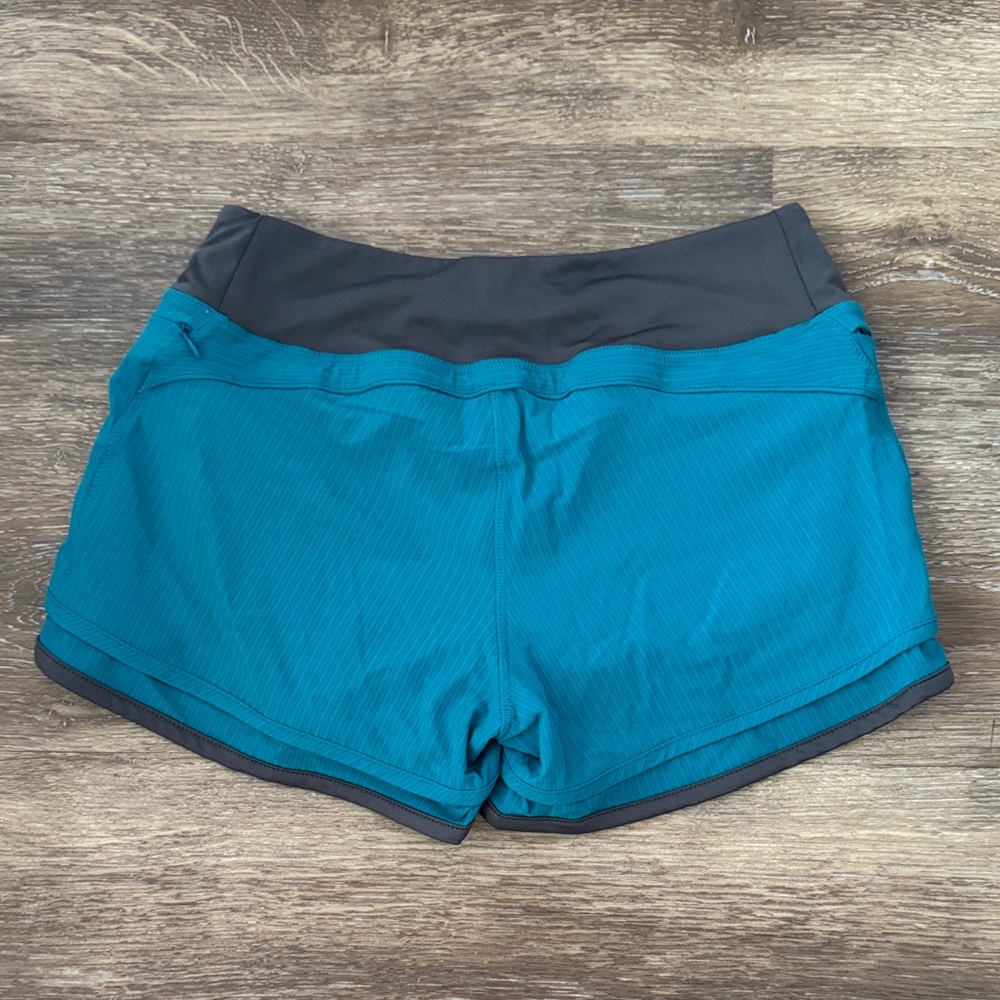Hylete Women's Iris Lined Shorts in Turquoise - Picture 3 of 4